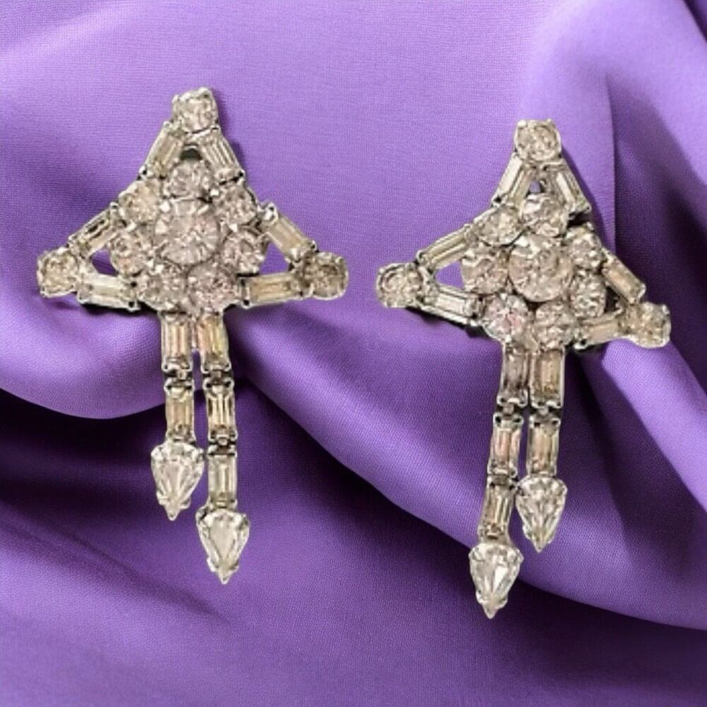 Vintage Art Deco Style Rhinestone Dangle Earrings – Geometric Statement Clip-Ons